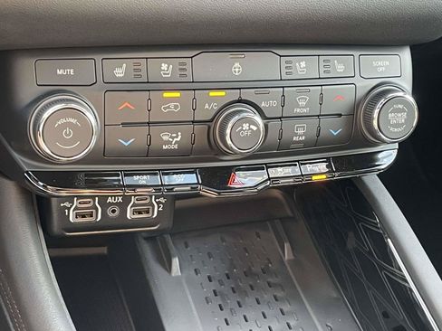 New 2027 Dodge Durango GT AWD/4WD image 14