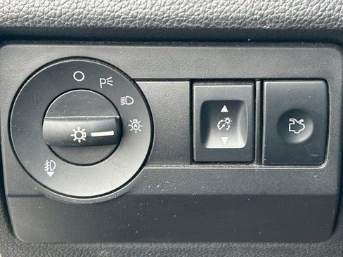 Used 2010 Ford Fusion Base image 20