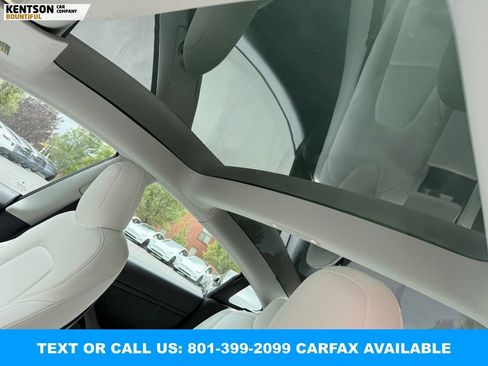 Used 2022 Tesla Model 3 Long Range AWD/4WD image 27