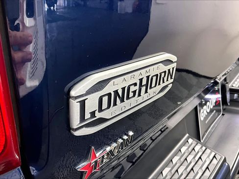 Used 2019 RAM 1500 Limited image 9