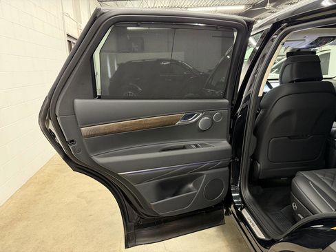 Used 2025 Genesis GV80 3.5T Prestige image 16