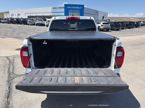 Certified 2024 GMC Canyon AT4 AWD/4WD image 13
