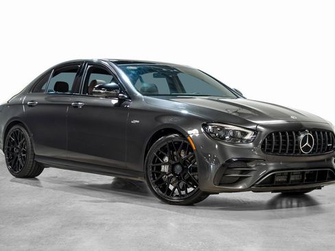 Used 2022 Mercedes-Benz E 53 AMG 4MATIC Sedan w/ Driver Assistance Package image 2