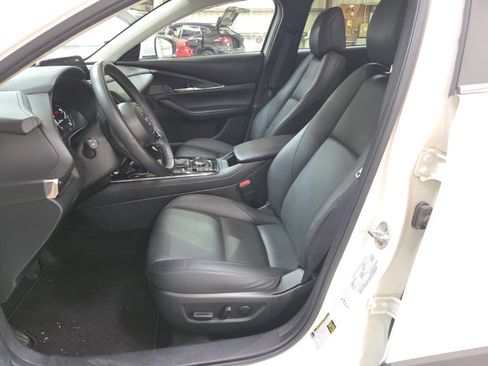 Used 2025 MAZDA CX-30 AWD 2.5 S w/ Preferred Package image 3
