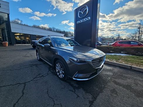 Used 2018 MAZDA CX-9 Signature image 2