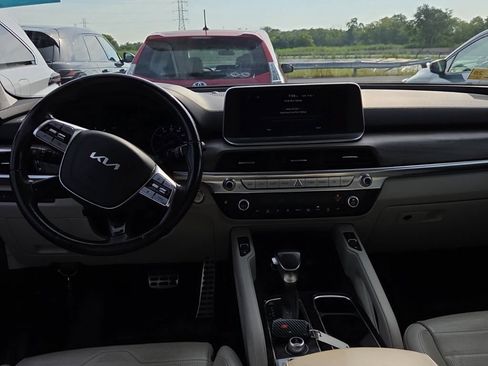 Used 2022 Kia Telluride SX w/ SX Prestige Package AWD/4WD image 7