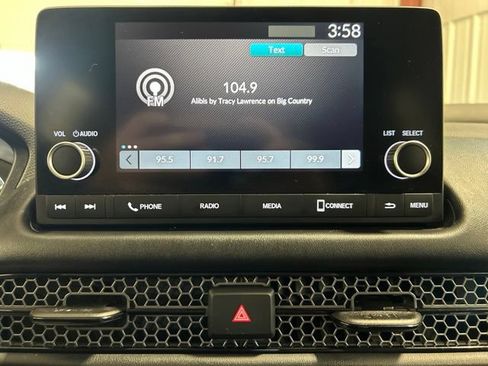 Certified 2024 Honda HR-V Sport image 30