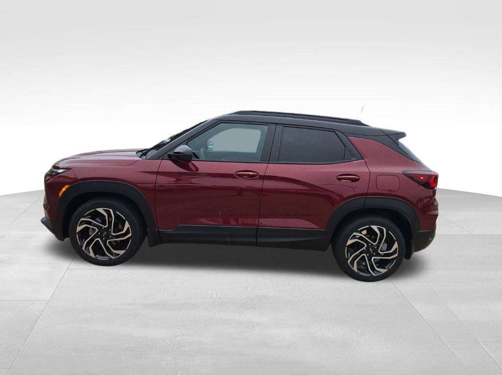 Used 2025 Chevrolet TrailBlazer RS w/ Convenience Package FWD image 16