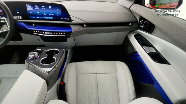Used 2025 Cadillac Optiq Sport 2 AWD/4WD image 54