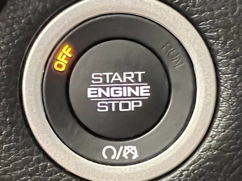 Used 2025 RAM 1500 Big Horn image 32