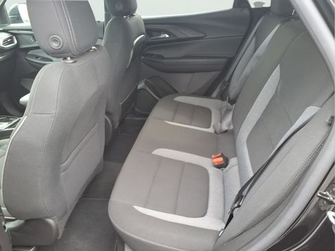 Used 2023 Chevrolet TrailBlazer LT w/ Convenience Package AWD/4WD image 6
