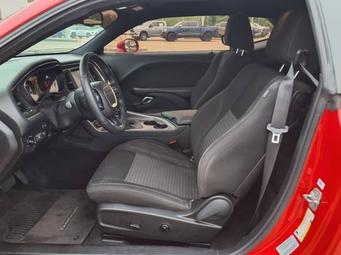 Used 2016 Dodge Challenger SXT w/ Blacktop Package RWD image 25