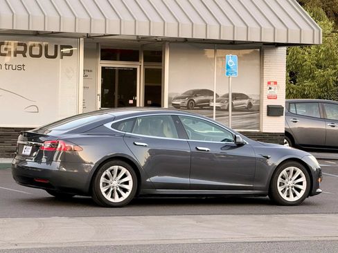 Used 2016 Tesla Model S 90D AWD/4WD image 8