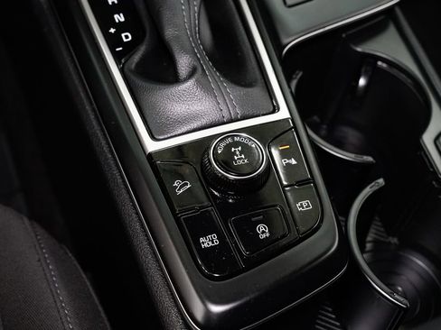 Certified 2024 Kia Sportage LX image 20