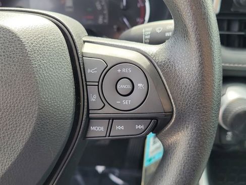 Certified 2023 Toyota RAV4 LE FWD image 21