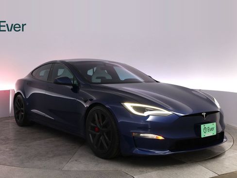Used 2025 Tesla Model S Plaid AWD/4WD image 13