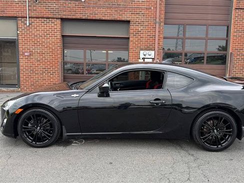Used 2015 Scion FR-S RWD image 13