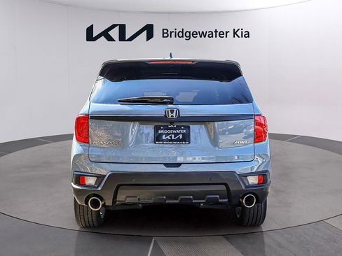 Used 2023 Honda Passport EX-L image 6