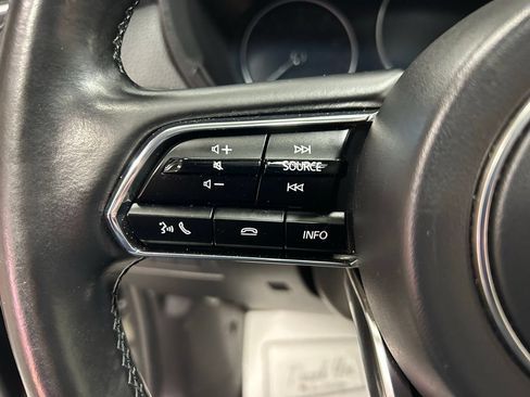 Used 2025 MAZDA CX-70 3.3 Turbo w/ Preferred Package AWD/4WD image 12