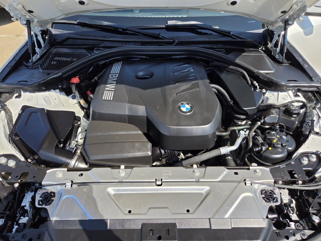 Used 2025 BMW 330i Sedan RWD image 31