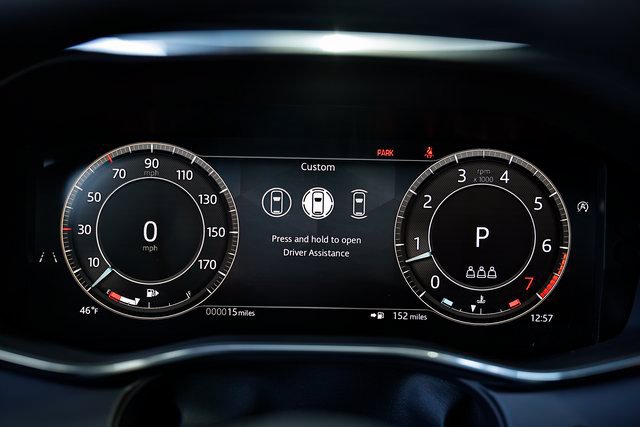 New 2026 Jaguar F-PACE R-Dynamic S AWD/4WD image 38