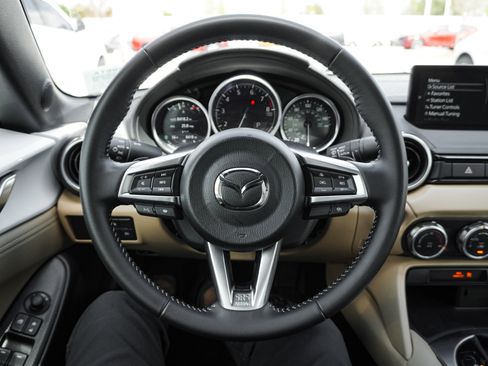 Used 2025 MAZDA MX-5 Miata Grand Touring image 20