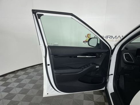 New 2026 Kia Seltos SX w/ SX Sunroof Package image 35