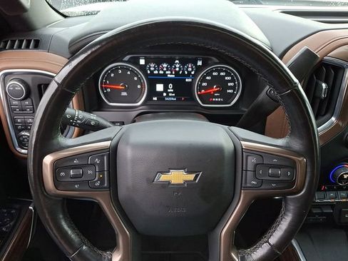 Used 2022 Chevrolet Silverado 1500 High Country w/ Technology Package image 20