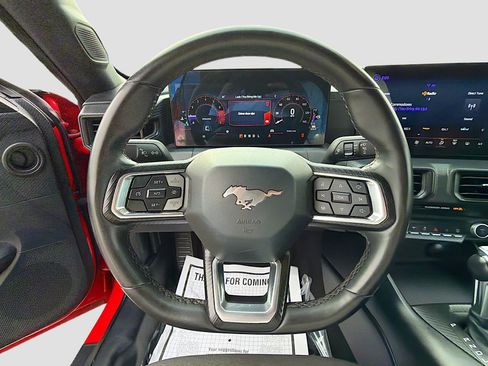 Used 2024 Ford Mustang Convertible RWD image 36