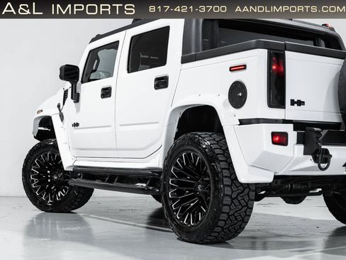 Used 2009 HUMMER H2 SUT AWD/4WD image 24