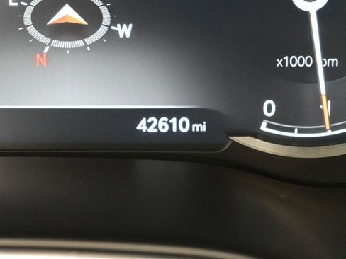 Used 2023 Genesis GV80 2.5T w/ Advanced Package image 13