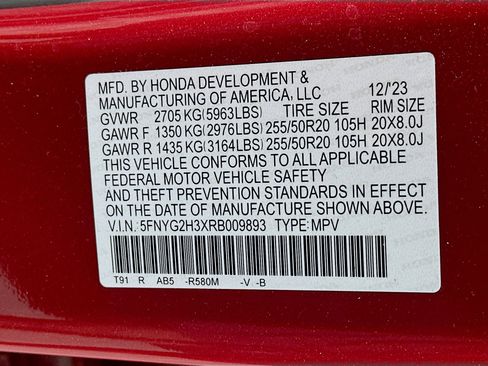 Used 2024 Honda Pilot Sport image 12