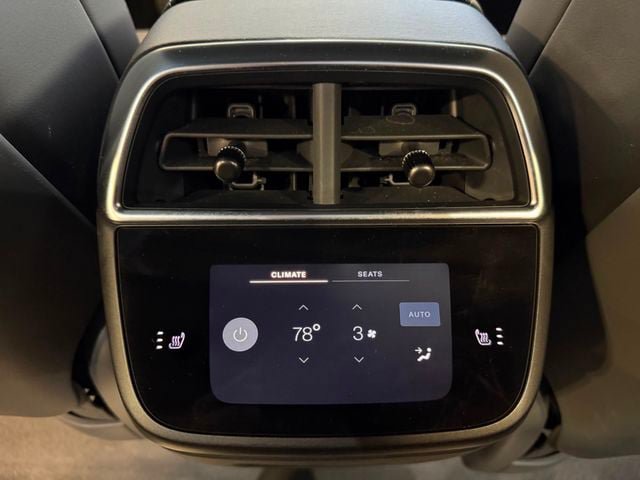 Used 2023 Lucid Air Pure AWD/4WD image 43