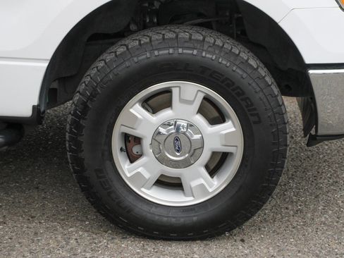 Used 2010 Ford F150 XLT image 39