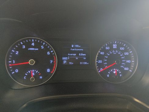Used 2020 Kia Forte LXS FWD image 23