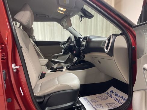 New 2025 Kia Soul LX w/ LX Technology Package image 12
