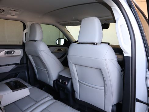 New 2026 Ford Explorer Active w/ Active Comfort Package image 43
