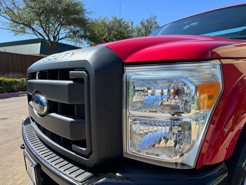Used 2015 Ford F250 XL RWD image 4