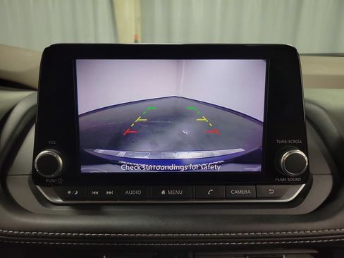 Used 2023 Nissan Rogue SV AWD/4WD image 20