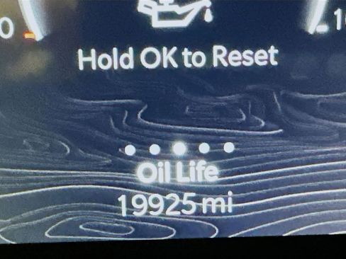 Certified 2023 Jeep Grand Cherokee L Limited image 24