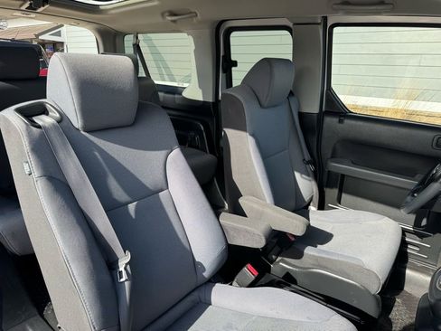 Used 2008 Honda Element EX image 15