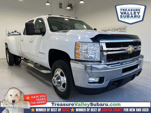 Used 2011 Chevrolet Silverado 3500 LTZ w/ LTZ Plus Package AWD/4WD image 1