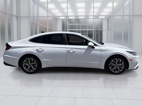 Used 2020 Hyundai Sonata SEL w/ Cargo Package FWD image 7