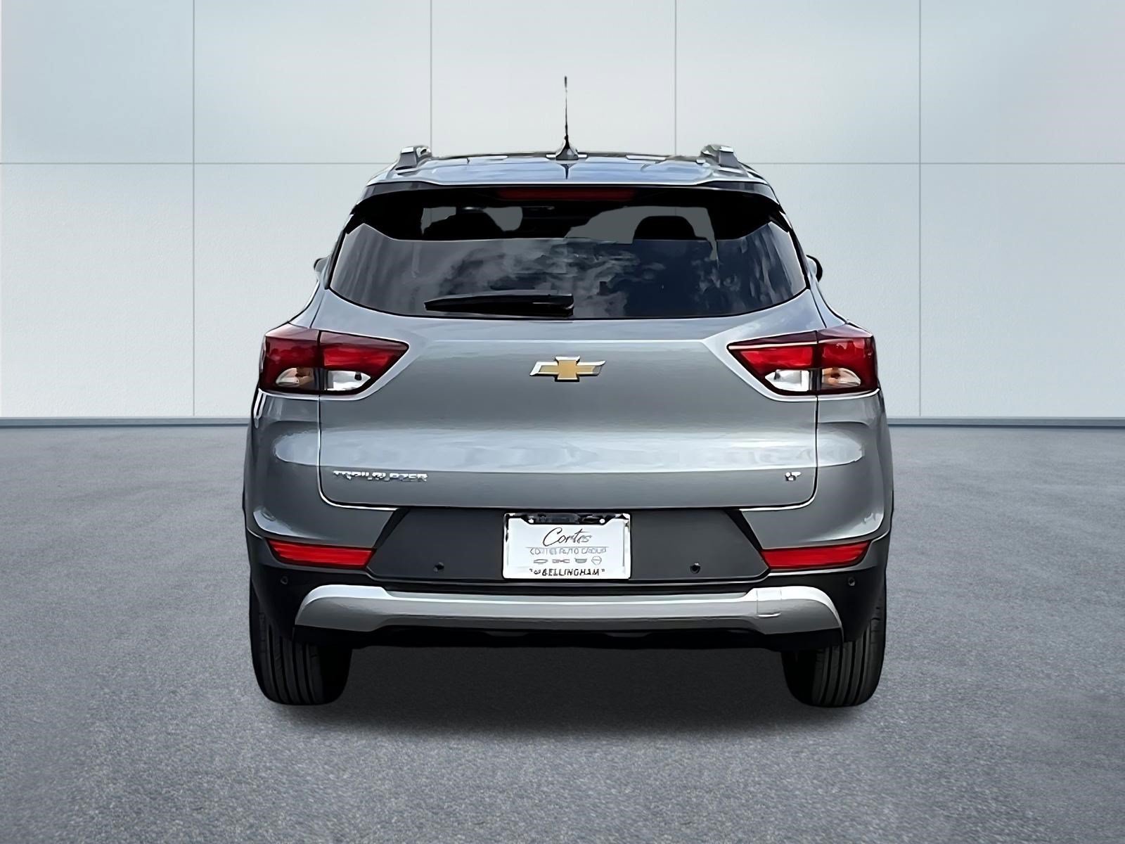 Used 2026 Chevrolet TrailBlazer LT w/ Convenience Package FWD image 5