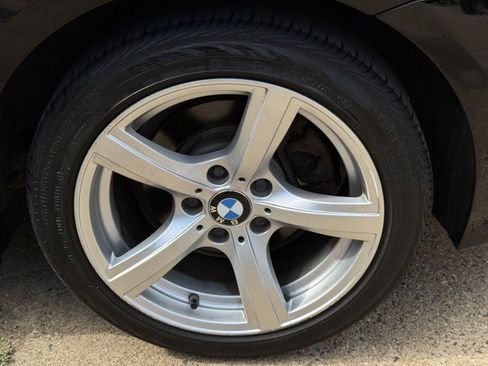 Used 2011 BMW Z4 sDrive30i image 40