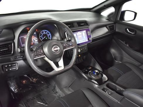Used 2025 Nissan Leaf SV Plus FWD image 13