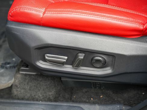 Used 2025 Toyota Tundra TRD Pro AWD/4WD image 20