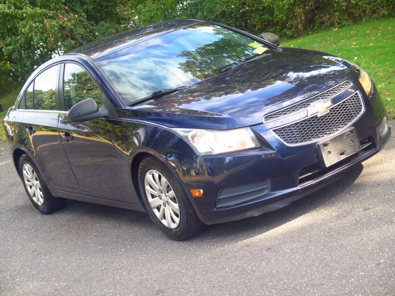 Used 2011 Chevrolet Cruze LS w/ Connectivity Package FWD image 26