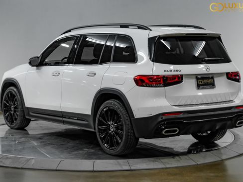 Used 2023 Mercedes-Benz GLB 250 image 14