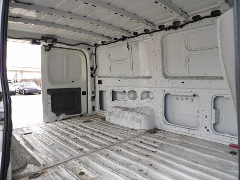 Used 2019 Nissan NV 1500 S image 11